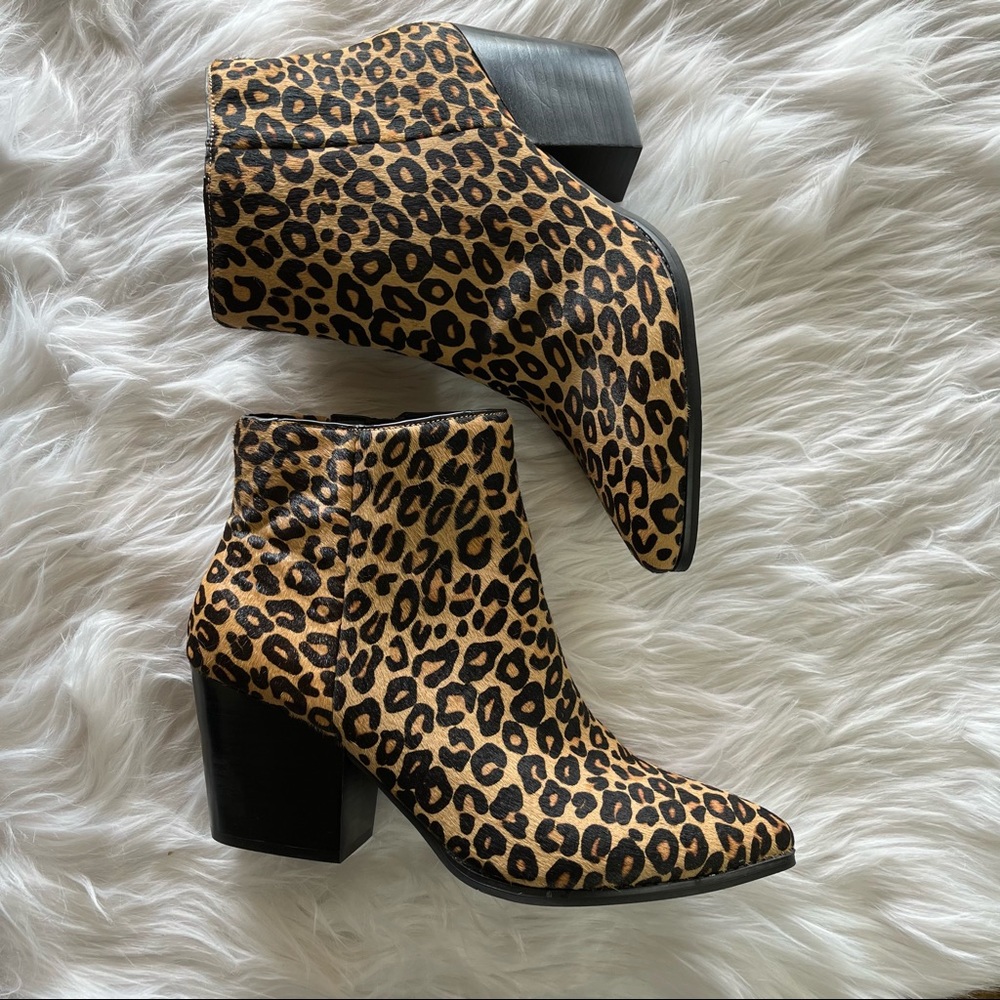 American Rag Cowhide Leopard Print Booties, Size 9.5 NWT